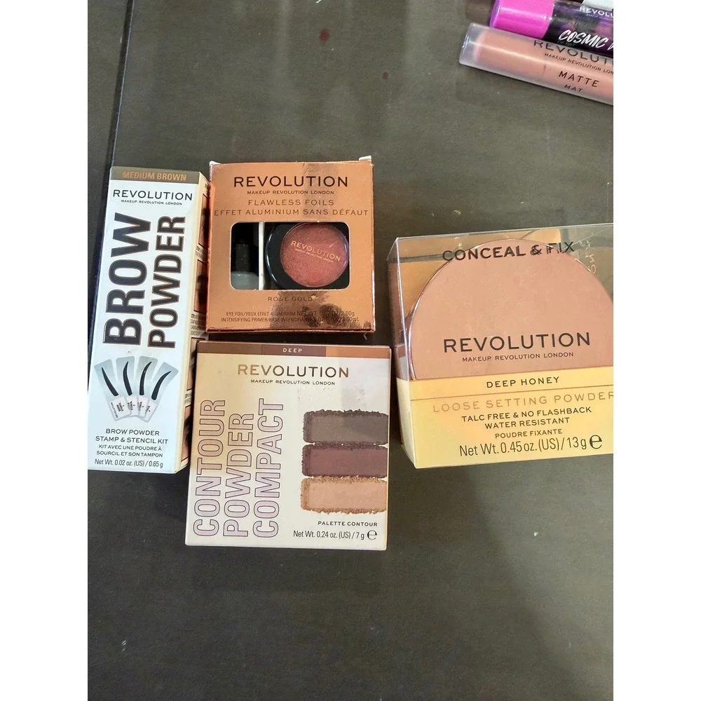 Makeup Revolution London 11pc Bundle Foundation Concealer Highlighter Lip Brow